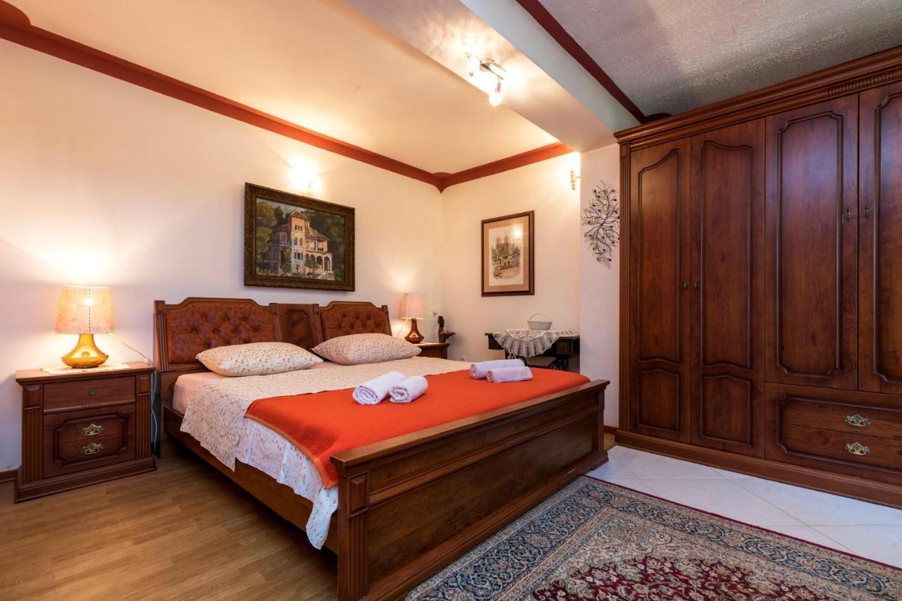 Apartman Maya Mali Lošinj Екстериор снимка